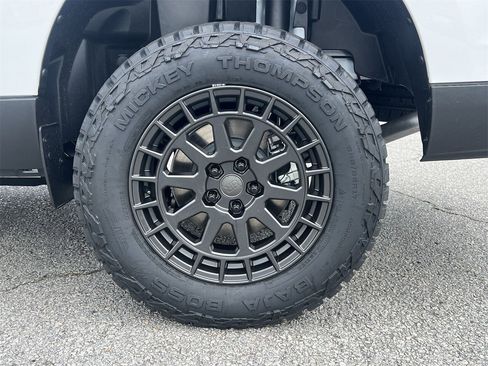 New 2025 Ford Maverick XL w/ 4K Tow Package image 29