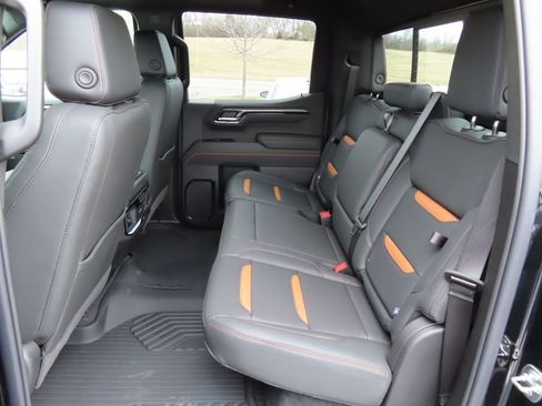 New 2026 GMC Sierra 1500 AT4 w/ AT4 Premium Package AWD/4WD image 26