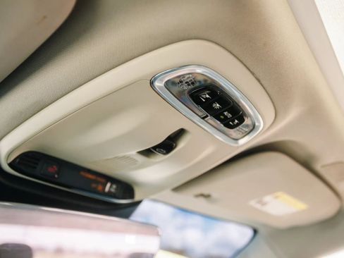 Used 2020 Volvo S60 T6 Momentum image 38