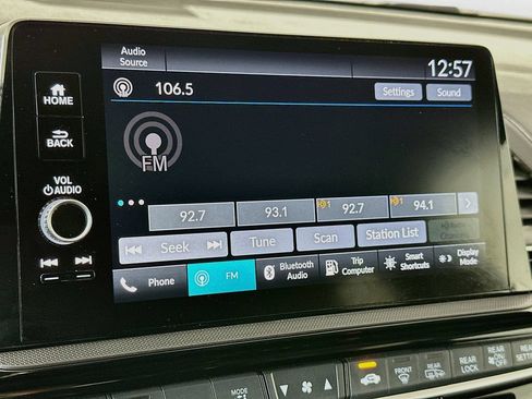 Used 2025 Honda Odyssey Sport-L image 17
