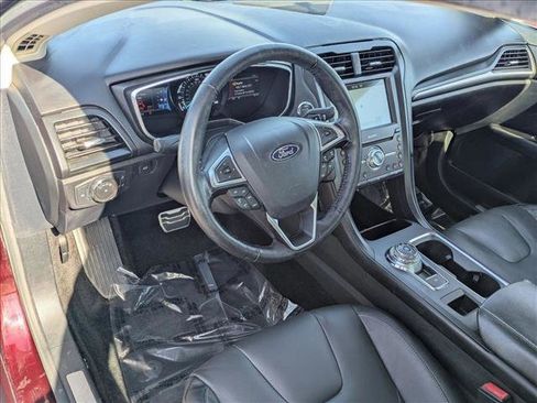 Used 2017 Ford Fusion Titanium image 10