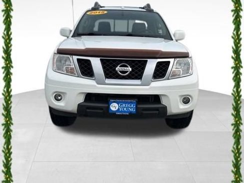 Used 2015 Nissan Frontier PRO-4X w/ Pro-4x Luxury Package image 1