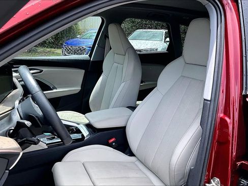 Certified 2025 Audi Q5 Premium Plus w/ Premium Plus AWD/4WD image 21