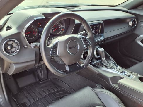 Used 2024 Chevrolet Camaro LT w/ RS Package image 10