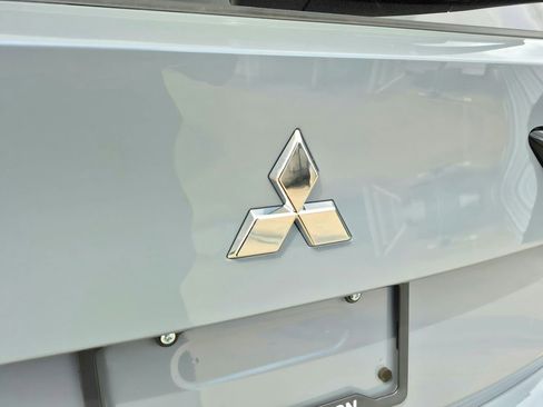New 2025 Mitsubishi Outlander SEL image 29