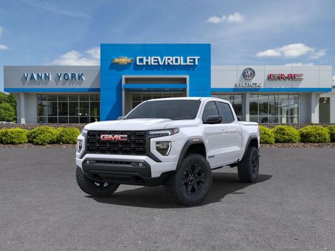 New 2025 GMC Canyon Elevation w/ Convenience Package image 8