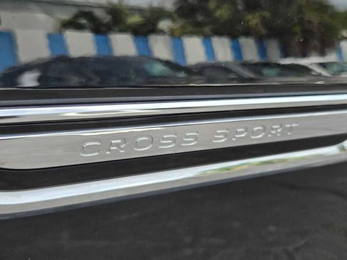 Used 2022 Volkswagen Atlas Cross Sport SEL Premium R-Line AWD/4WD image 22