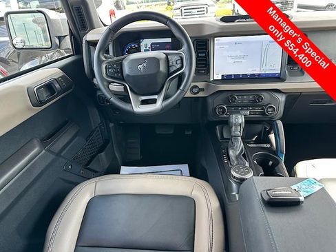 Used 2024 Ford Bronco Wildtrak image 20