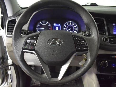 Used 2016 Hyundai Tucson SE FWD image 13