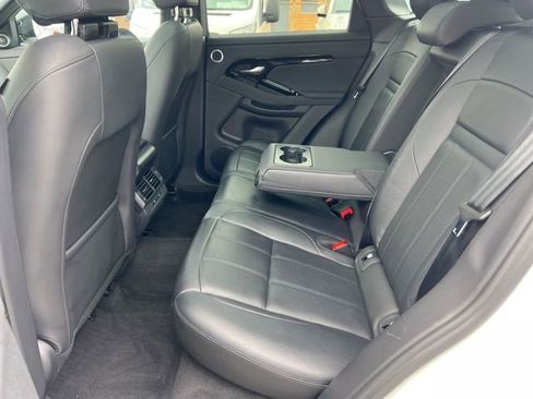Used 2024 Land Rover Range Rover Evoque S image 21