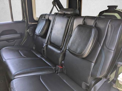 Used 2024 Jeep Wrangler Unlimited Rubicon 4xe AWD/4WD image 19
