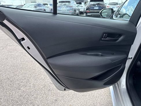 Used 2024 Toyota Corolla LE FWD image 11