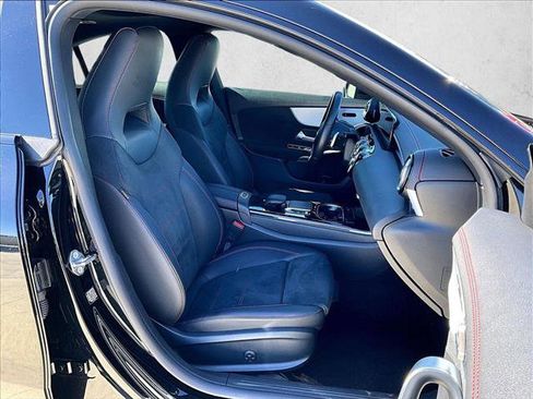 Used 2023 Mercedes-Benz CLA 250 image 9