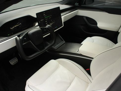 Used 2021 Tesla Model S Plaid AWD/4WD image 13
