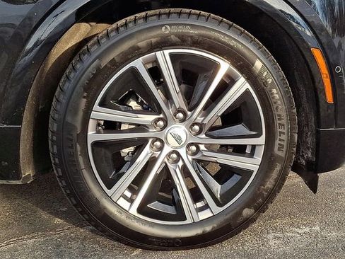 Certified 2025 Cadillac Lyriq Luxury w/ LPO, Floor Liner Package image 9