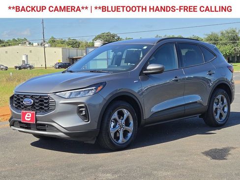 Used 2025 Ford Escape ST-Line Select AWD/4WD image 3