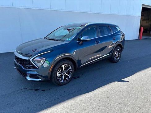 Used 2024 Kia Sportage EX AWD/4WD image 21