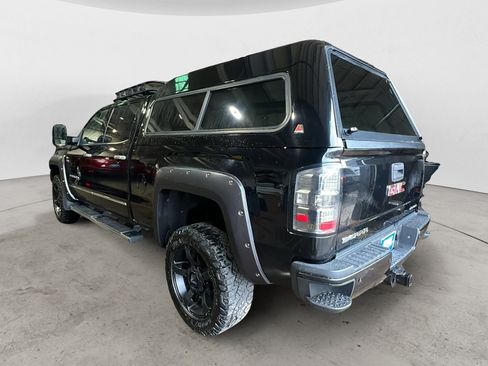 Used 2015 GMC Sierra 2500 Denali w/ Driver Alert Package AWD/4WD image 4