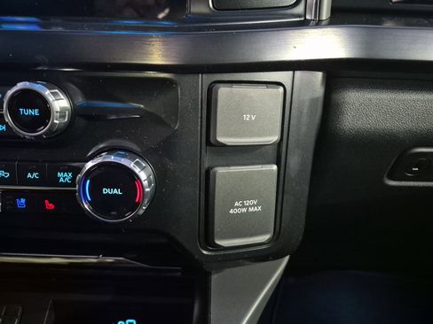 New 2026 Ford F250 Lariat w/ Black Appearance Package image 37