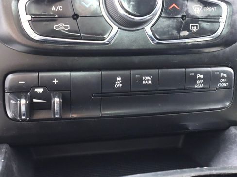 Used 2015 RAM 1500 Outdoorsman AWD/4WD image 22