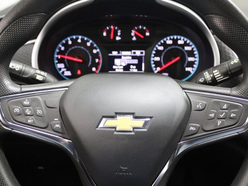 Used 2023 Chevrolet Malibu LT image 8