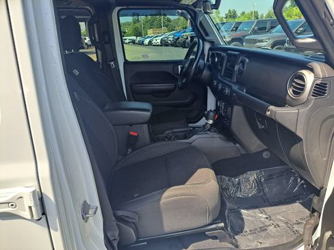 Used 2021 Jeep Gladiator Sport w/ Quick Order Package 24Q 80Th AWD/4WD image 26