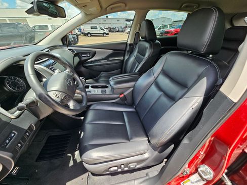 Used 2022 Nissan Murano SV AWD/4WD image 17