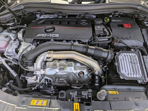 New 2026 Mercedes-Benz GLA 35 AMG 4MATIC image 16