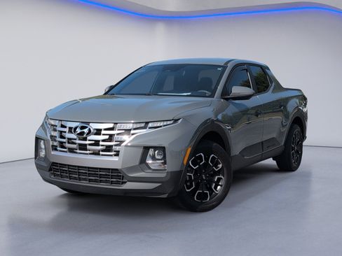 Used 2023 Hyundai Santa Cruz SEL AWD/4WD image 2