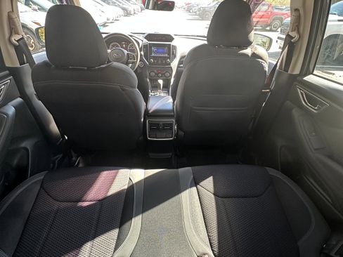 Used 2022 Subaru Forester Premium AWD/4WD image 10