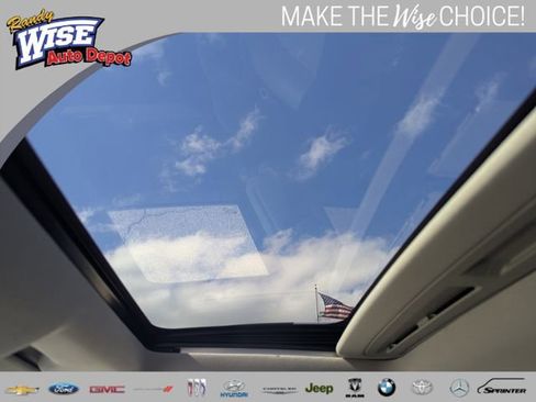 Used 2016 Chevrolet Trax LT w/ LT Sun and Sound Package FWD image 18