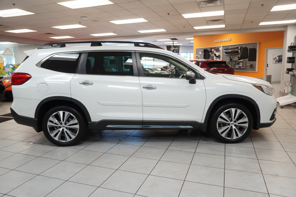 Used 2020 Subaru Ascent Touring AWD/4WD image 14