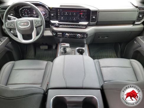 Used 2025 GMC Sierra 1500 SLT w/ SLT Premium Plus Package AWD/4WD image 17