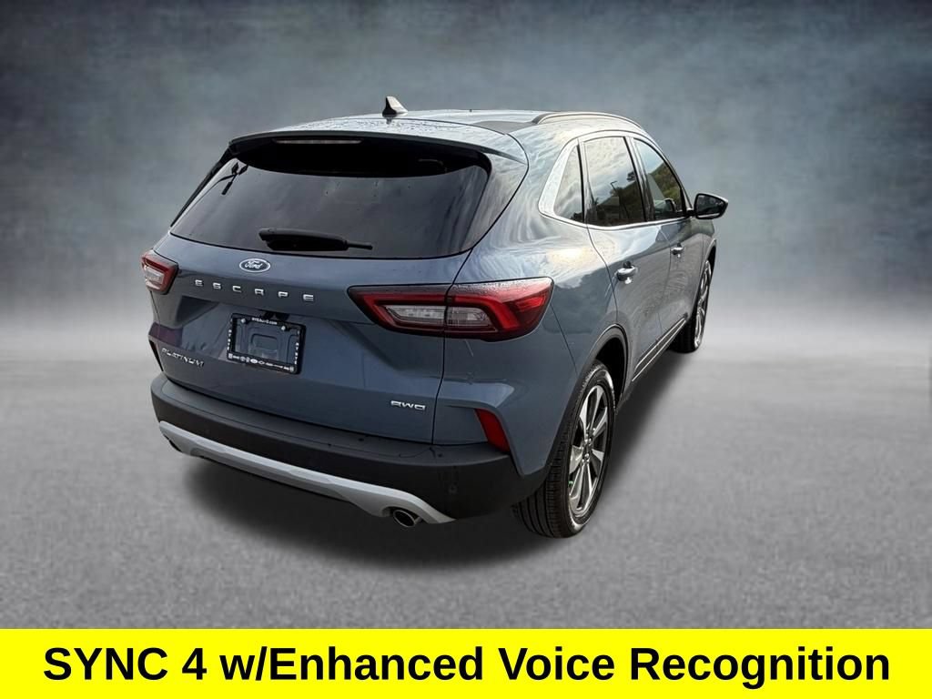 Certified 2025 Ford Escape Platinum AWD/4WD image 5