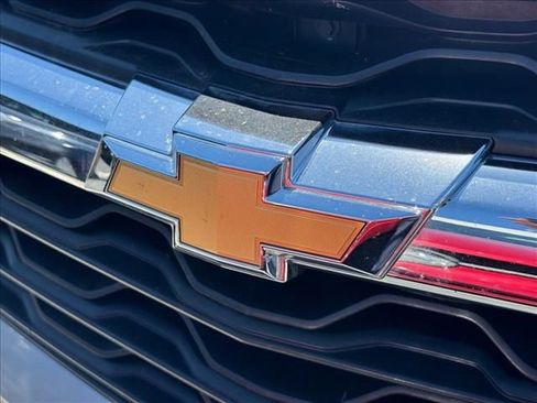 Used 2025 Chevrolet Blazer LT FWD image 27