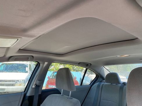 Used 2013 Honda Accord EX image 24