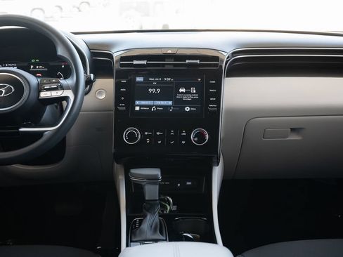 Used 2023 Hyundai Tucson SEL FWD image 28