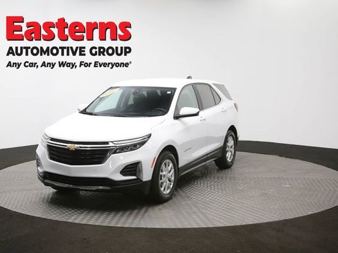 Used 2024 Chevrolet Equinox LT image 56