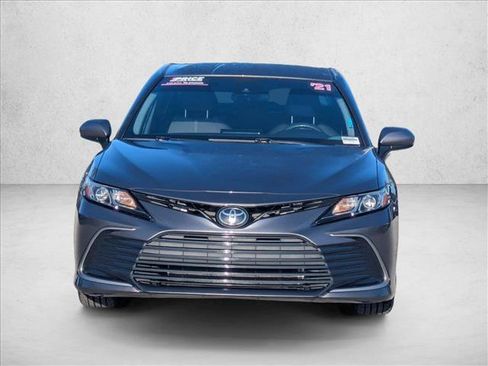 Used 2021 Toyota Camry LE FWD image 2