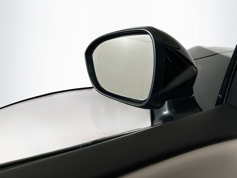 Used 2024 Nissan Ariya ENGAGE image 16