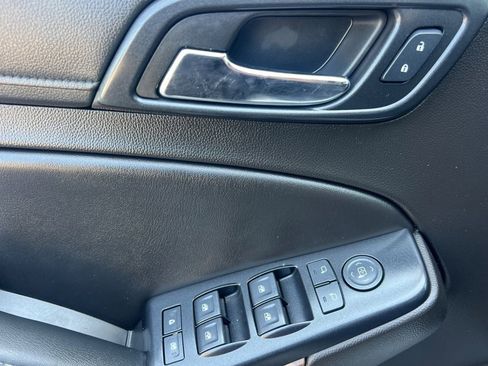 Used 2017 Chevrolet Tahoe LT image 8