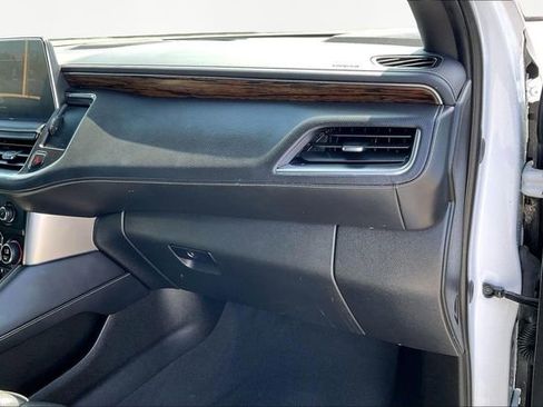 Used 2024 Chevrolet Tahoe Premier image 19