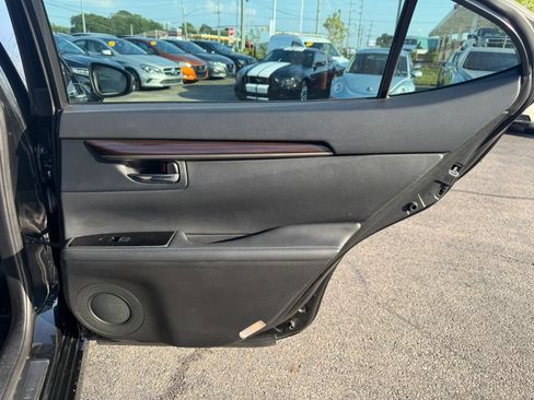 Used 2016 Lexus ES 350 FWD image 29