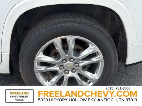 Used 2019 Chevrolet Traverse High Country w/ LPO, Floor Liner Package image 11