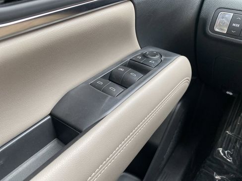 New 2026 GMC Terrain Elevation image 30