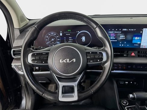 Certified 2023 Kia Sportage SX image 12