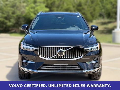 Certified 2023 Volvo XC60 B5 Plus AWD/4WD image 5