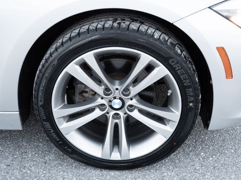 Used 2017 BMW 330i xDrive 330i xDrive Sedan image 35