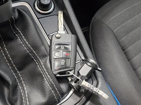 Used 2025 Volkswagen Jetta S FWD image 24