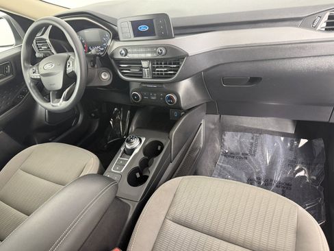 Used 2020 Ford Escape S image 11